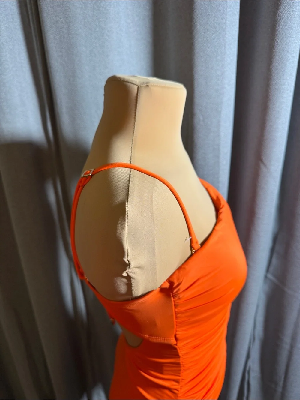 La Blanca bright orange